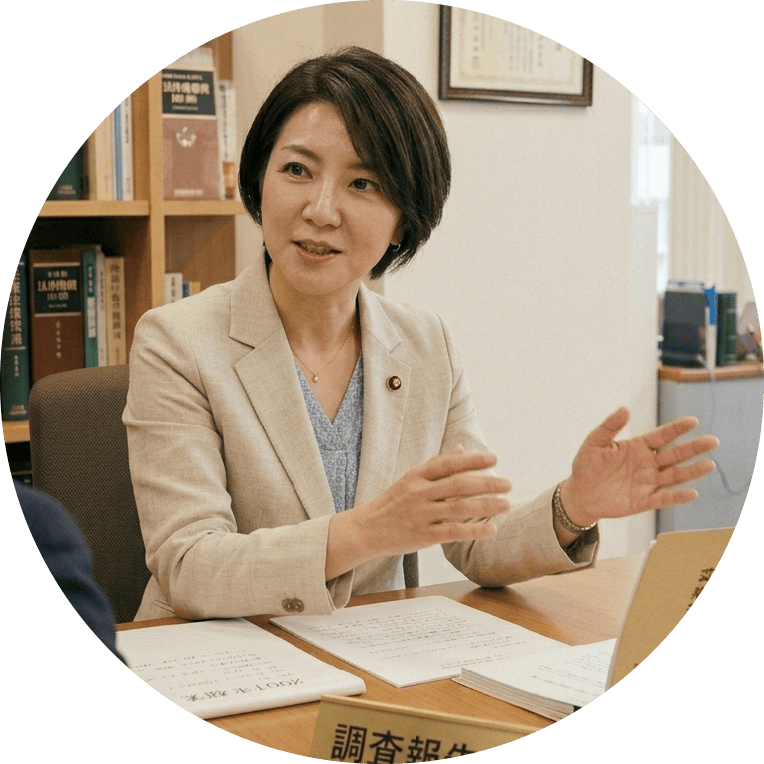 弁護士の紹介があっても、｢即依頼｣という意味ではありません。ご自身のペースで、専門家をお選びいただけます。
